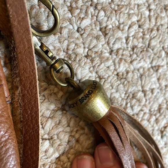 Lucky Brand cross-body - Picture 3 of 10